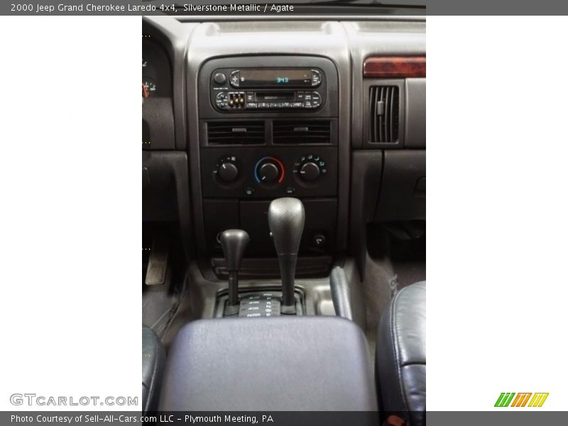 Silverstone Metallic / Agate 2000 Jeep Grand Cherokee Laredo 4x4