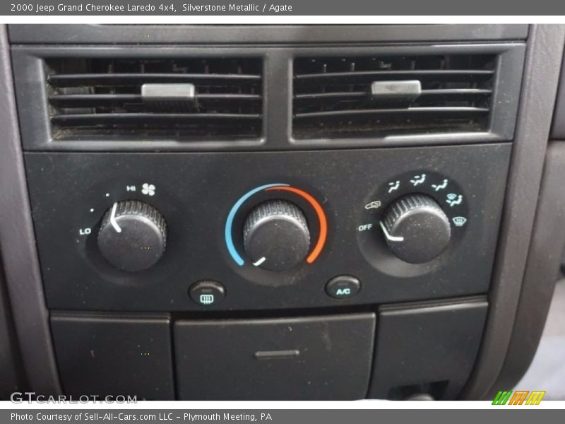 Silverstone Metallic / Agate 2000 Jeep Grand Cherokee Laredo 4x4