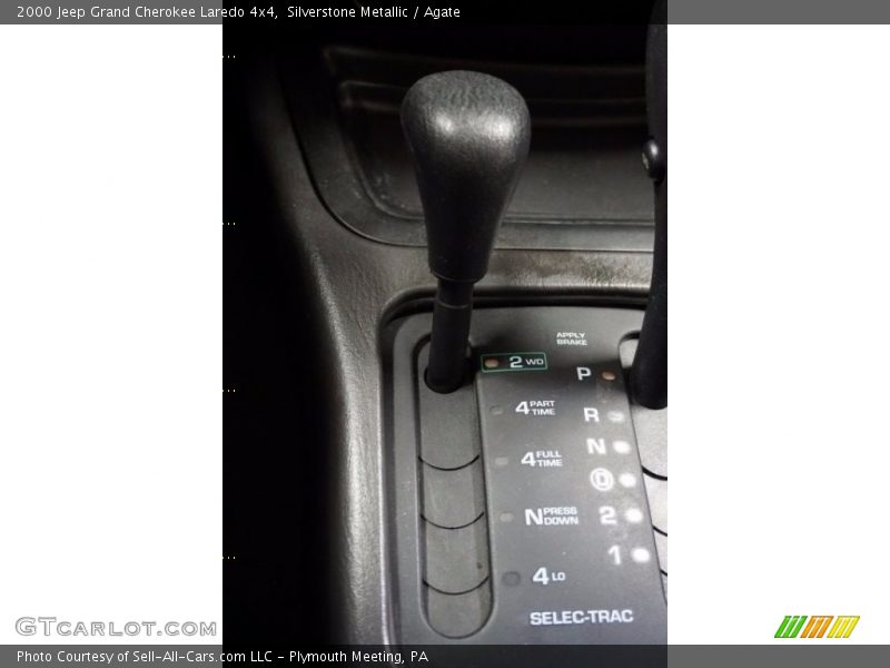 Silverstone Metallic / Agate 2000 Jeep Grand Cherokee Laredo 4x4