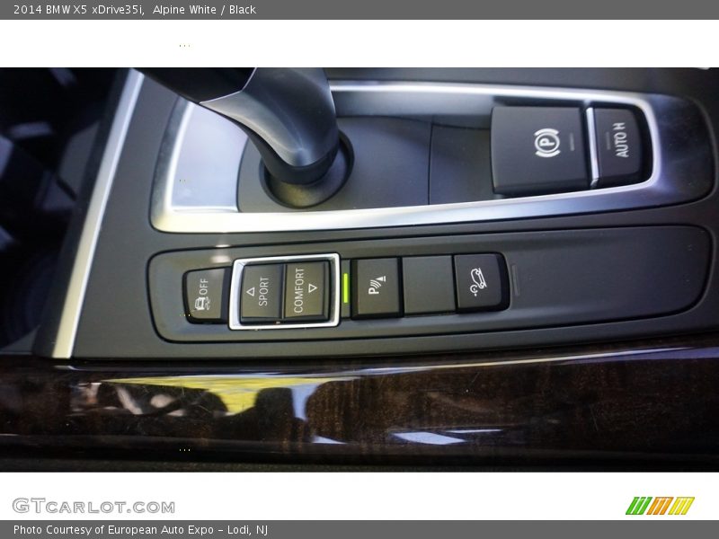 Alpine White / Black 2014 BMW X5 xDrive35i