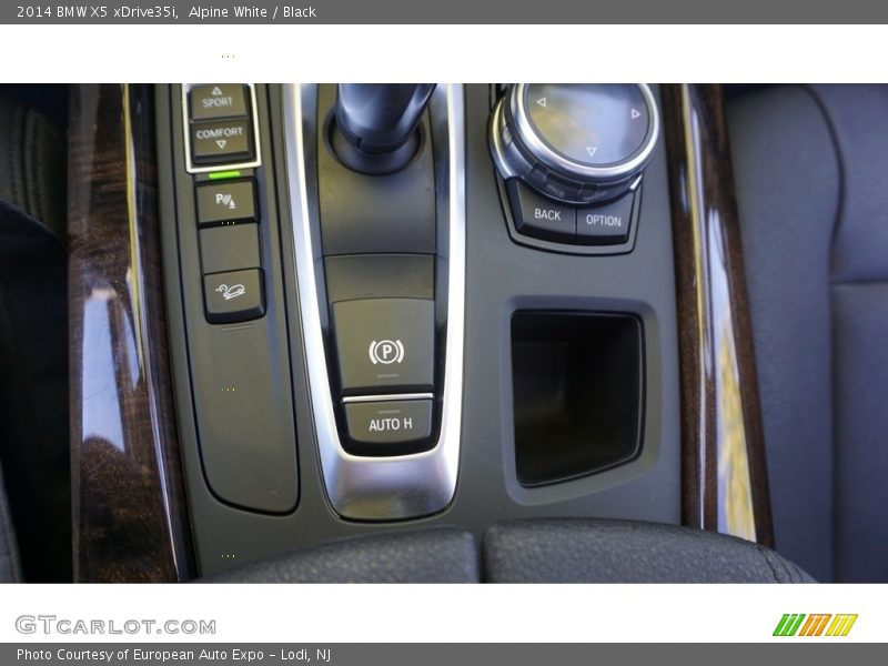 Alpine White / Black 2014 BMW X5 xDrive35i