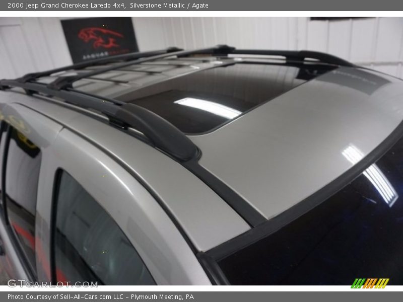 Silverstone Metallic / Agate 2000 Jeep Grand Cherokee Laredo 4x4