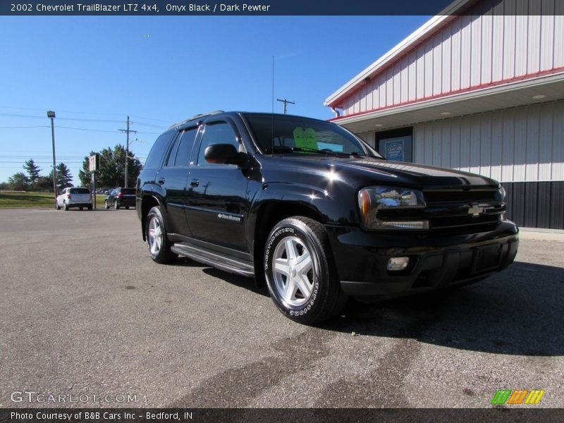 Onyx Black / Dark Pewter 2002 Chevrolet TrailBlazer LTZ 4x4