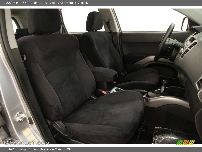 Cool Silver Metallic / Black 2007 Mitsubishi Outlander ES