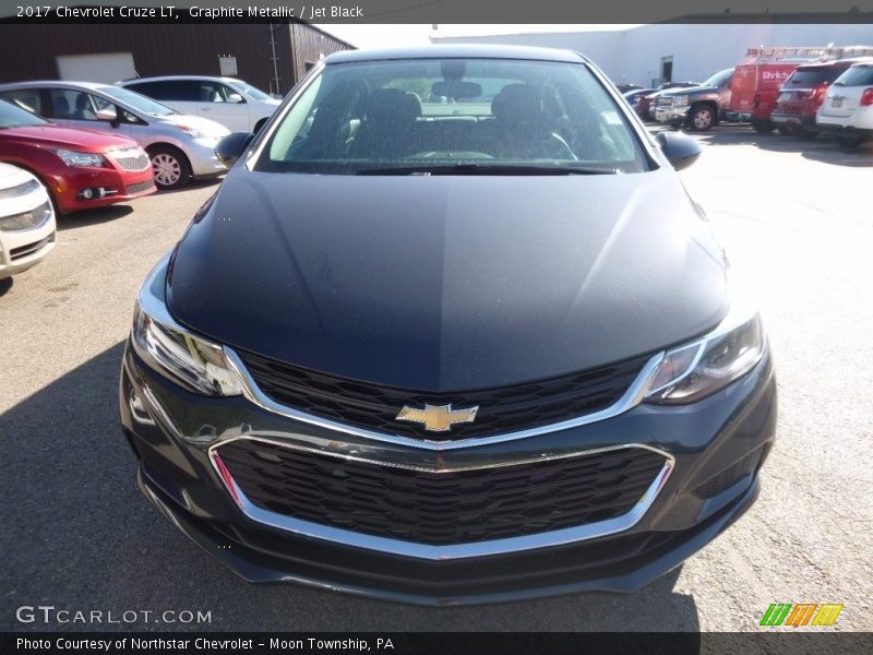 Graphite Metallic / Jet Black 2017 Chevrolet Cruze LT