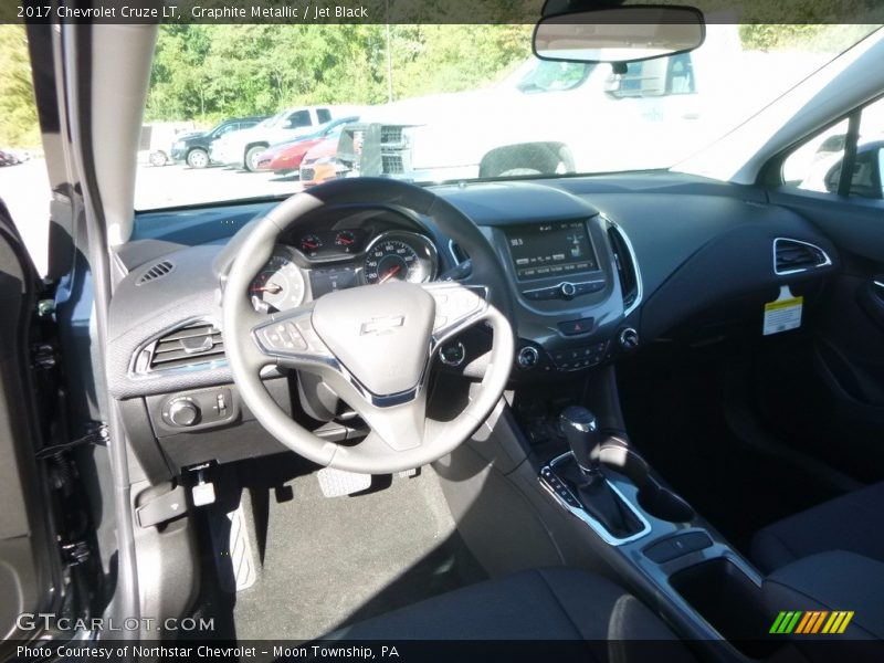 Graphite Metallic / Jet Black 2017 Chevrolet Cruze LT