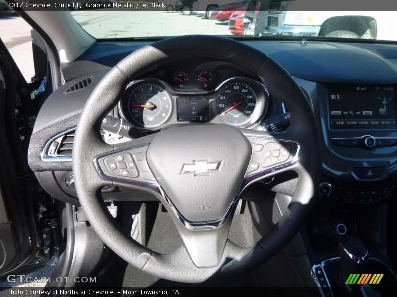 Graphite Metallic / Jet Black 2017 Chevrolet Cruze LT