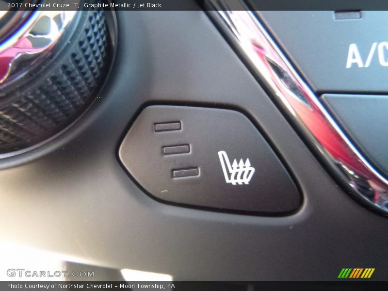 Graphite Metallic / Jet Black 2017 Chevrolet Cruze LT