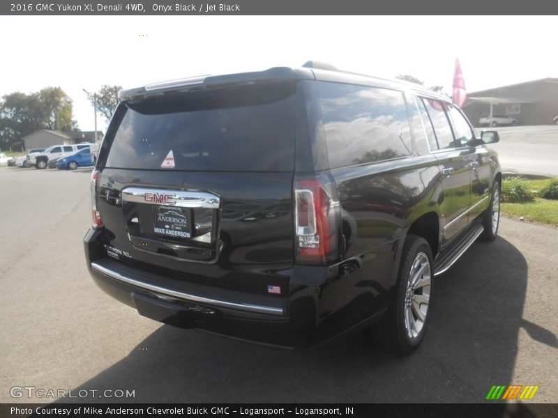 Onyx Black / Jet Black 2016 GMC Yukon XL Denali 4WD