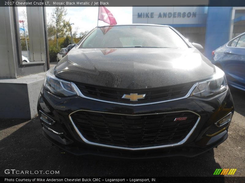 Mosaic Black Metallic / Jet Black 2017 Chevrolet Cruze LT