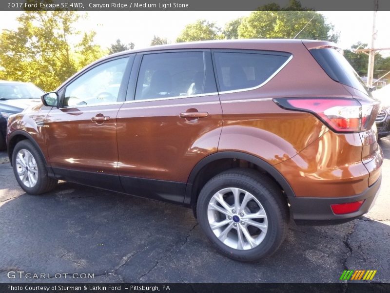 Canyon Ridge / Medium Light Stone 2017 Ford Escape SE 4WD