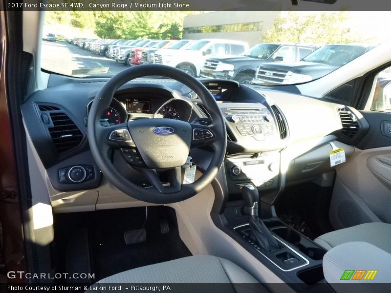 Canyon Ridge / Medium Light Stone 2017 Ford Escape SE 4WD