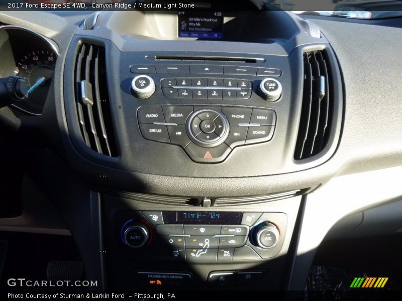 Canyon Ridge / Medium Light Stone 2017 Ford Escape SE 4WD