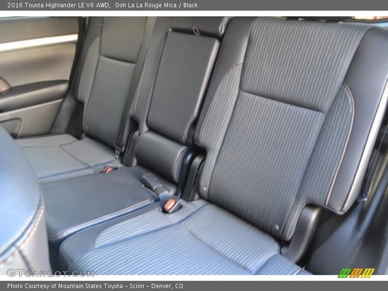 Ooh La La Rouge Mica / Black 2016 Toyota Highlander LE V6 AWD