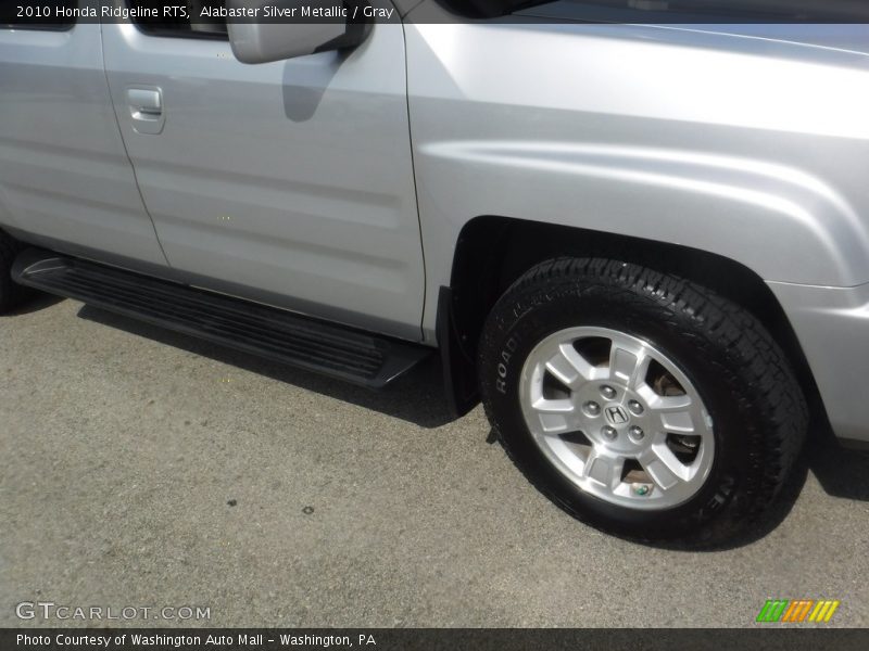 Alabaster Silver Metallic / Gray 2010 Honda Ridgeline RTS