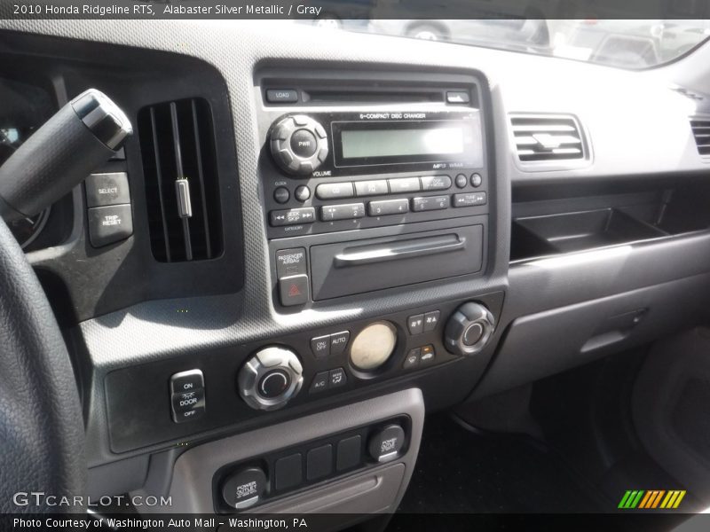 Alabaster Silver Metallic / Gray 2010 Honda Ridgeline RTS