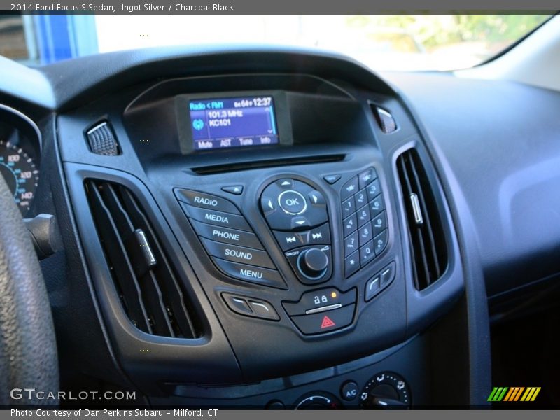 Ingot Silver / Charcoal Black 2014 Ford Focus S Sedan