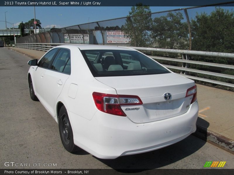 Super White / Light Gray 2013 Toyota Camry Hybrid LE