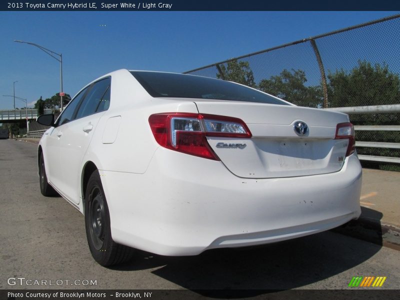 Super White / Light Gray 2013 Toyota Camry Hybrid LE