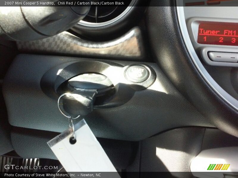 Chili Red / Carbon Black/Carbon Black 2007 Mini Cooper S Hardtop