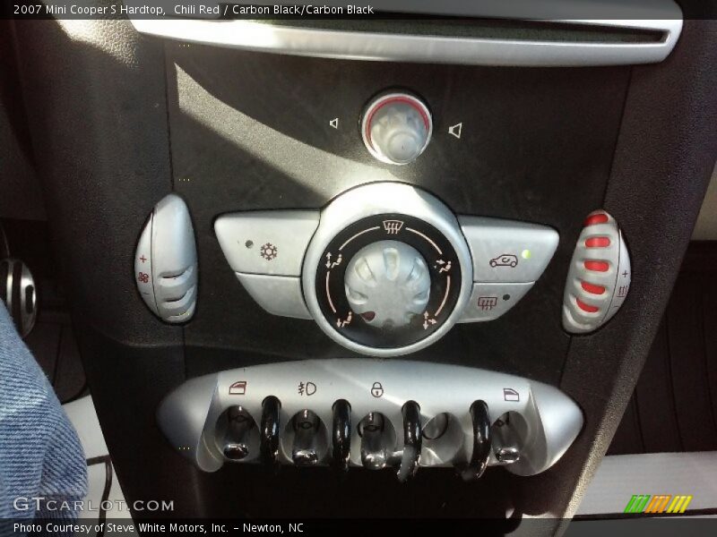 Chili Red / Carbon Black/Carbon Black 2007 Mini Cooper S Hardtop