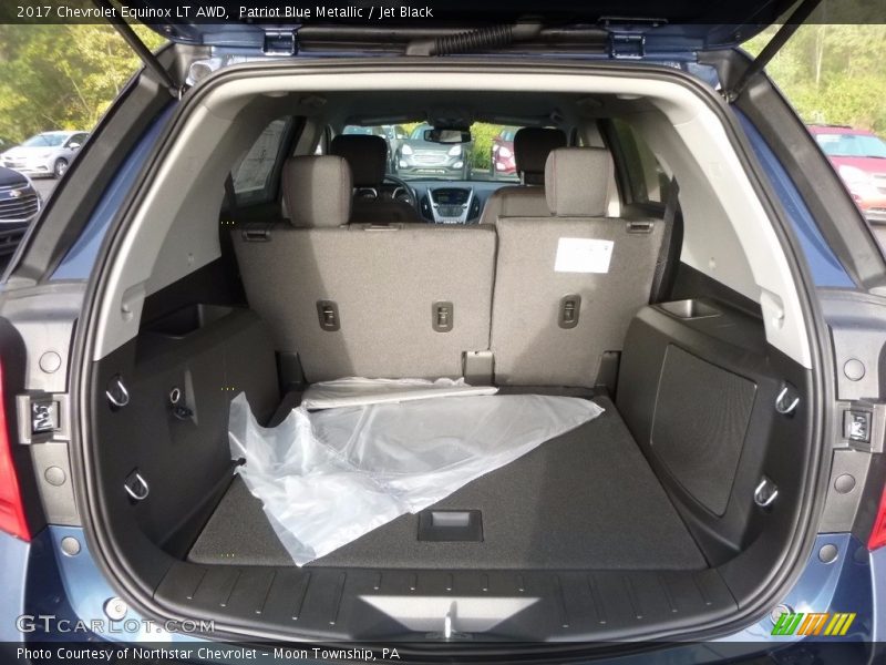Patriot Blue Metallic / Jet Black 2017 Chevrolet Equinox LT AWD