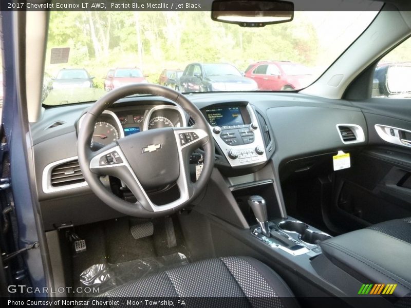 Patriot Blue Metallic / Jet Black 2017 Chevrolet Equinox LT AWD
