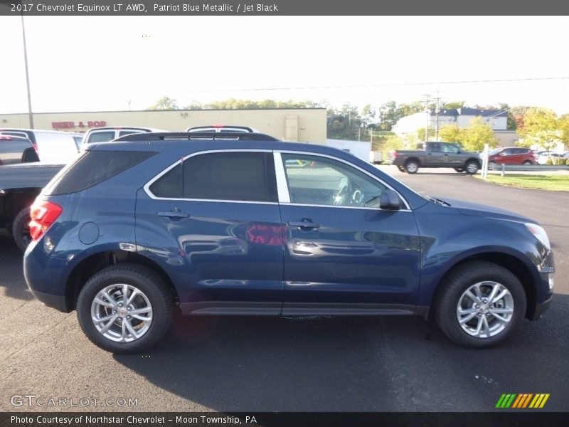 Patriot Blue Metallic / Jet Black 2017 Chevrolet Equinox LT AWD