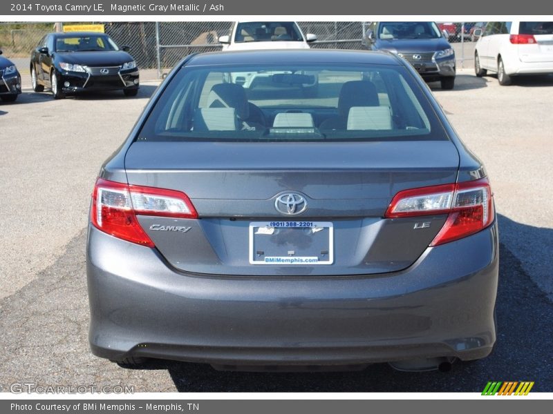 Magnetic Gray Metallic / Ash 2014 Toyota Camry LE
