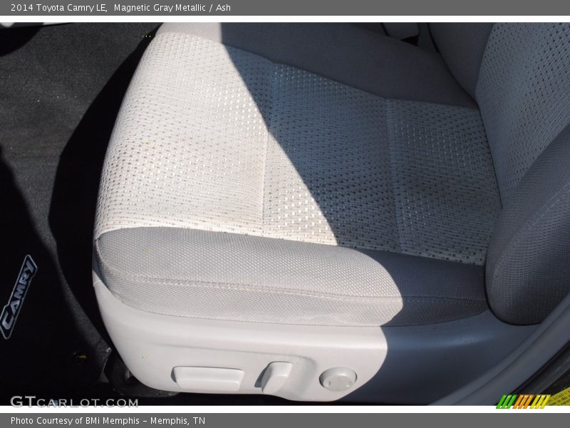 Magnetic Gray Metallic / Ash 2014 Toyota Camry LE