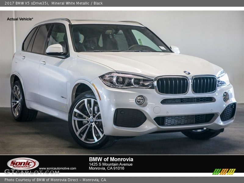 Mineral White Metallic / Black 2017 BMW X5 sDrive35i