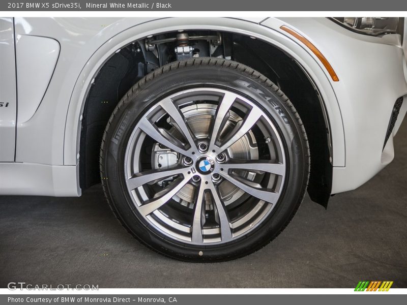 Mineral White Metallic / Black 2017 BMW X5 sDrive35i
