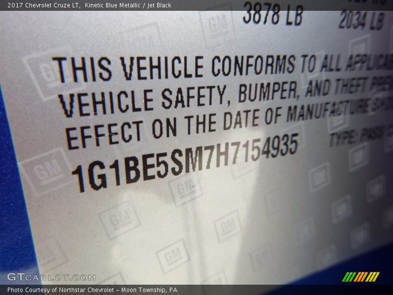 Kinetic Blue Metallic / Jet Black 2017 Chevrolet Cruze LT
