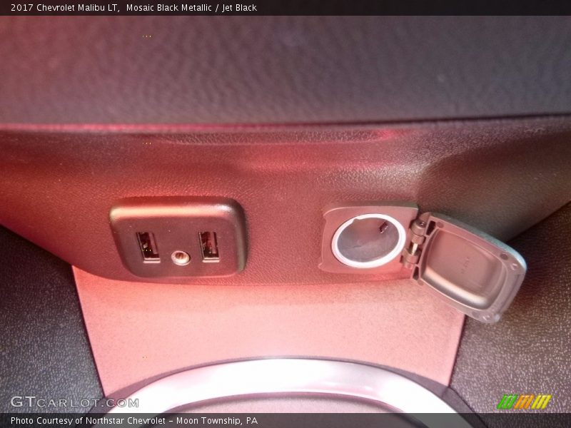 Mosaic Black Metallic / Jet Black 2017 Chevrolet Malibu LT