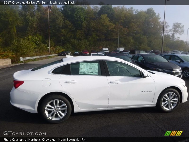 Summit White / Jet Black 2017 Chevrolet Malibu LT
