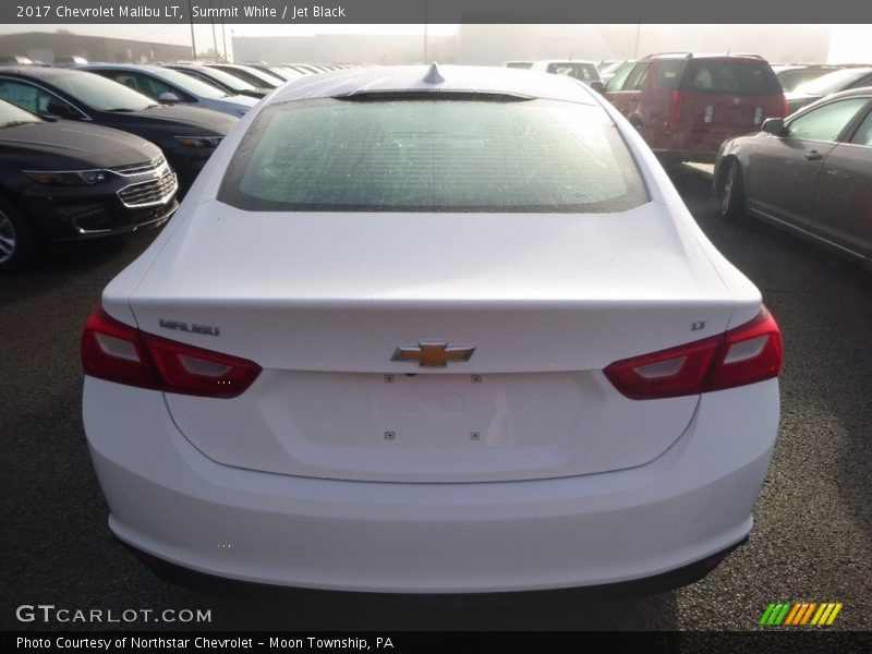 Summit White / Jet Black 2017 Chevrolet Malibu LT
