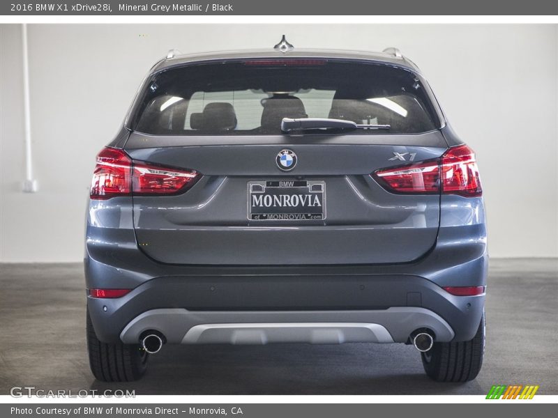 Mineral Grey Metallic / Black 2016 BMW X1 xDrive28i