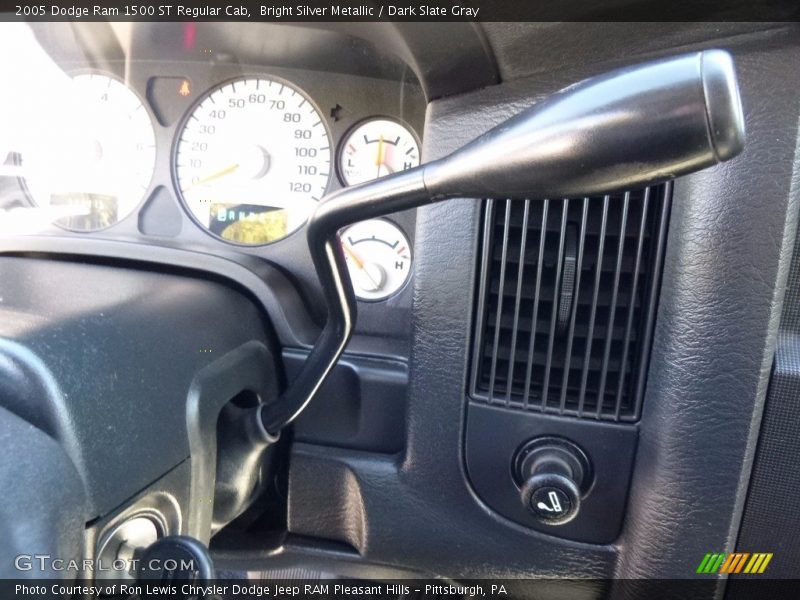 Bright Silver Metallic / Dark Slate Gray 2005 Dodge Ram 1500 ST Regular Cab