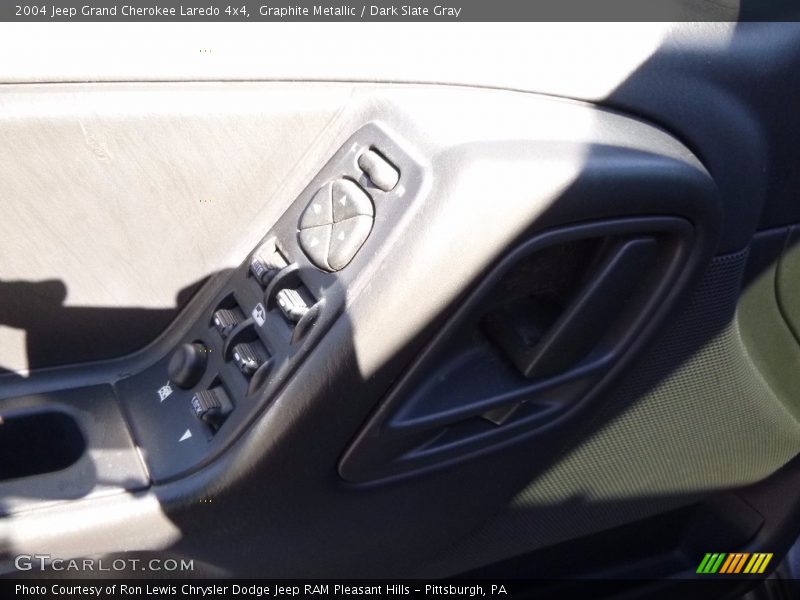Graphite Metallic / Dark Slate Gray 2004 Jeep Grand Cherokee Laredo 4x4