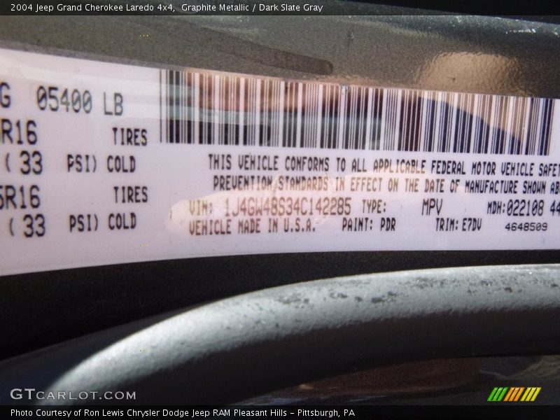 Graphite Metallic / Dark Slate Gray 2004 Jeep Grand Cherokee Laredo 4x4