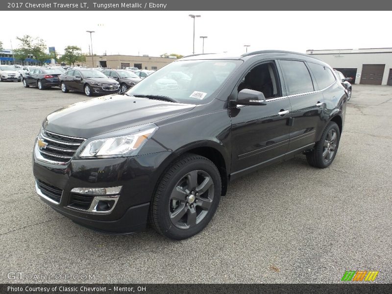 Tungsten Metallic / Ebony 2017 Chevrolet Traverse LT