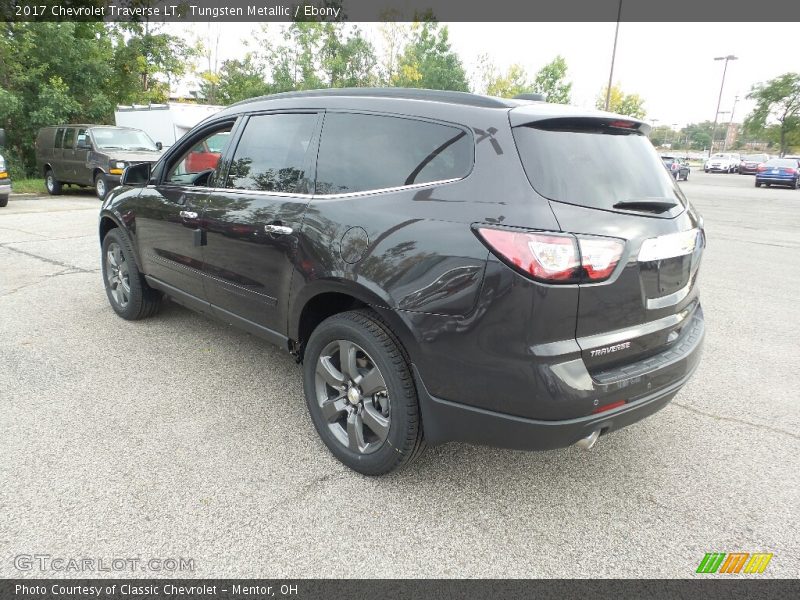 Tungsten Metallic / Ebony 2017 Chevrolet Traverse LT