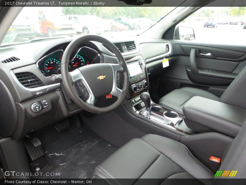 Tungsten Metallic / Ebony 2017 Chevrolet Traverse LT