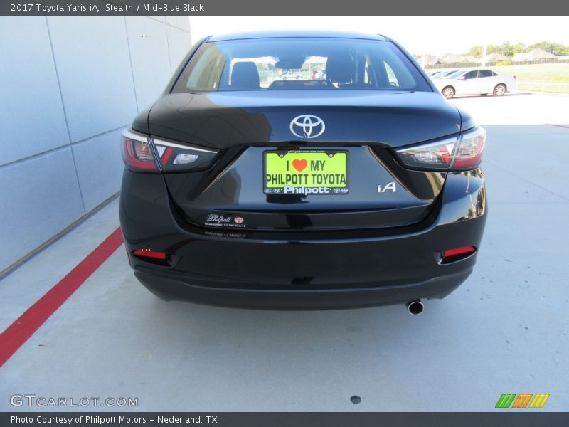 Stealth / Mid-Blue Black 2017 Toyota Yaris iA
