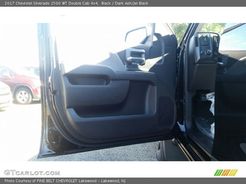 Black / Dark Ash/Jet Black 2017 Chevrolet Silverado 1500 WT Double Cab 4x4