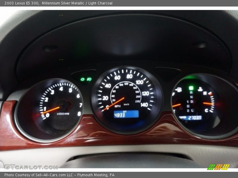 Millennium Silver Metallic / Light Charcoal 2003 Lexus ES 300