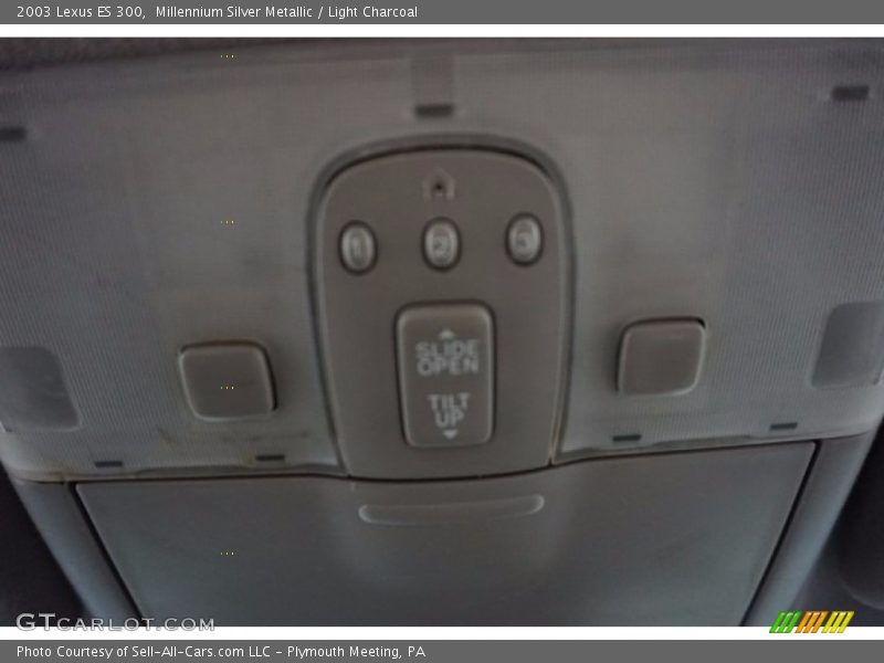 Millennium Silver Metallic / Light Charcoal 2003 Lexus ES 300