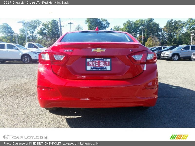 Red Hot / Jet Black 2017 Chevrolet Cruze LT