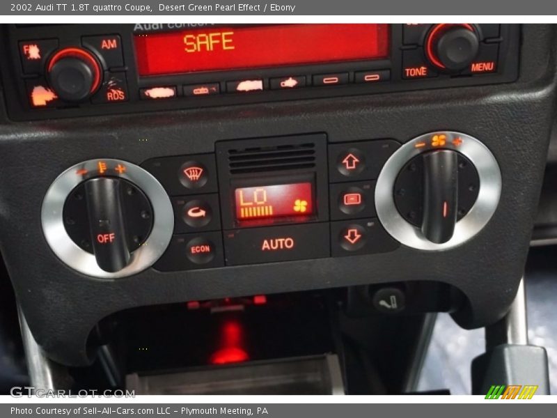 Desert Green Pearl Effect / Ebony 2002 Audi TT 1.8T quattro Coupe