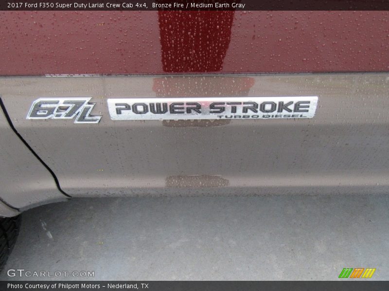  2017 F350 Super Duty Lariat Crew Cab 4x4 Logo